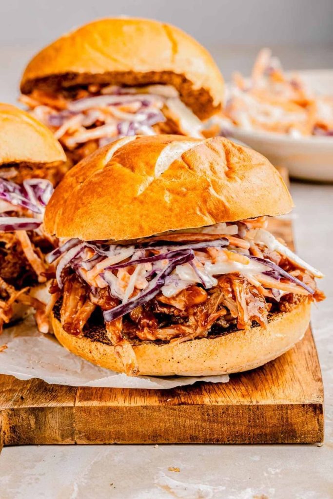 Slow Cooker Pulled Pork Sliders