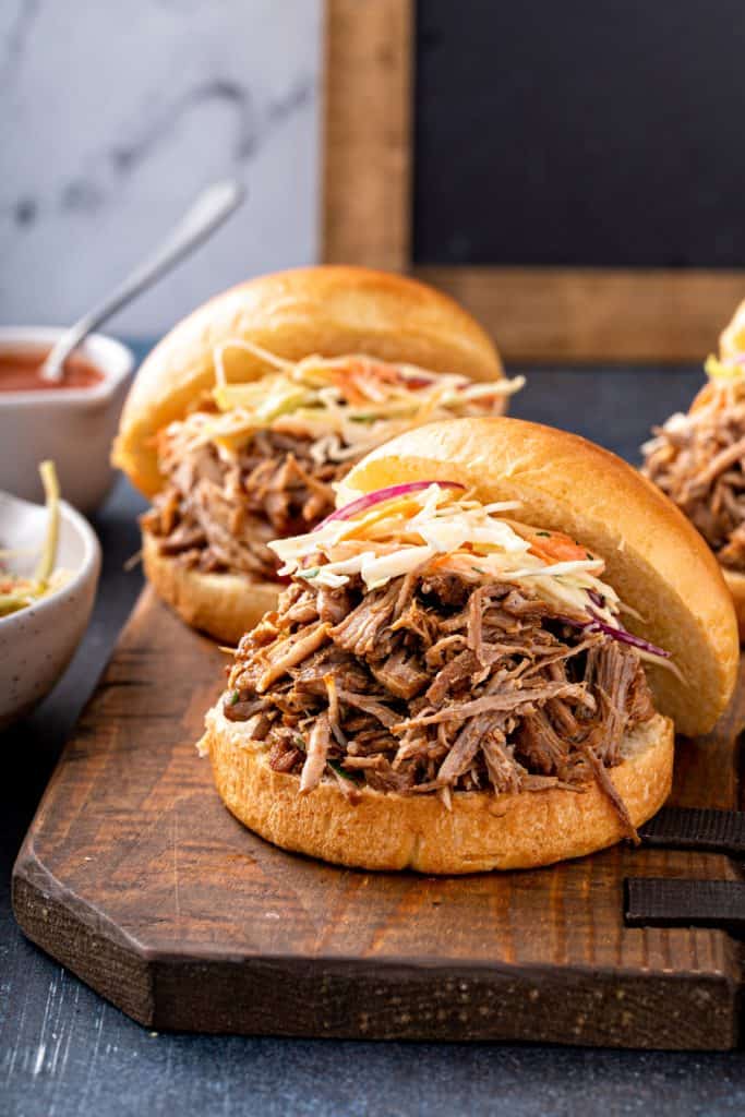 Slow Cooker Pulled Pork Sliders